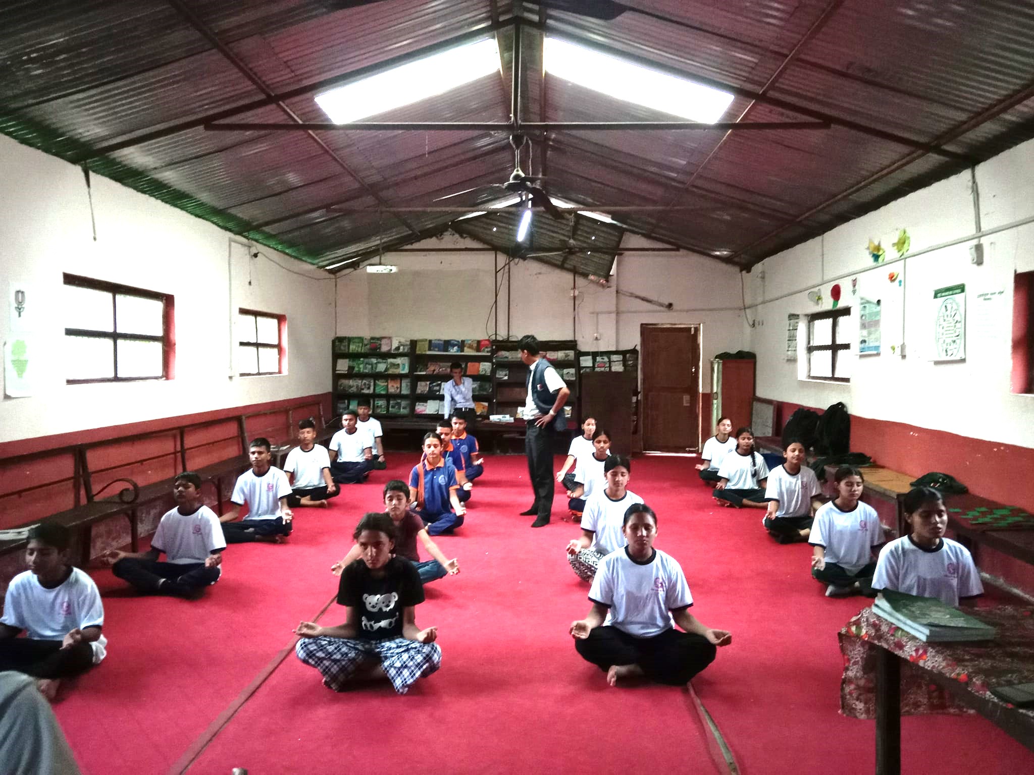 School ayurveda and yoga